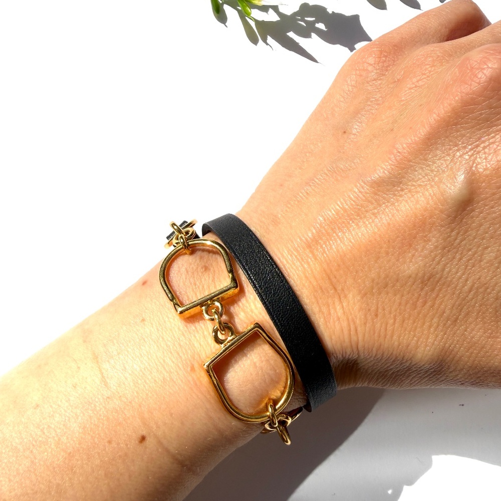 Authentic HERMES Etrier Double Tour Black Leather Gold Hardware Wrap Bracelet T2